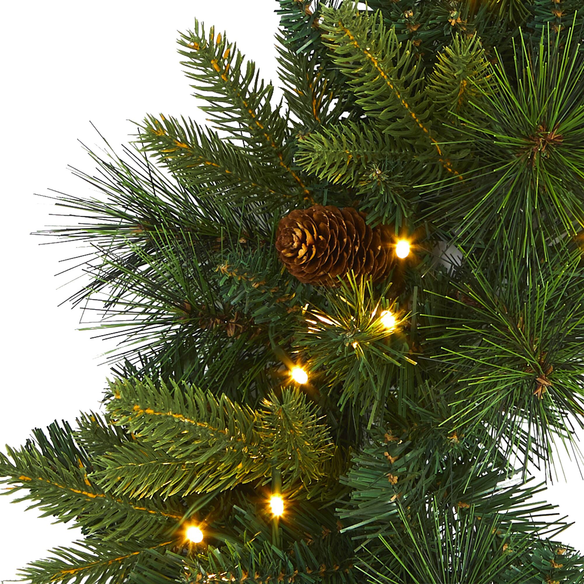 24" LED Mixed Pine Artificial Christmas Wreath